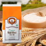 Giusto's Vita-Grain Organic Fine Whole Wheat Flour (2 lbs / 907g)